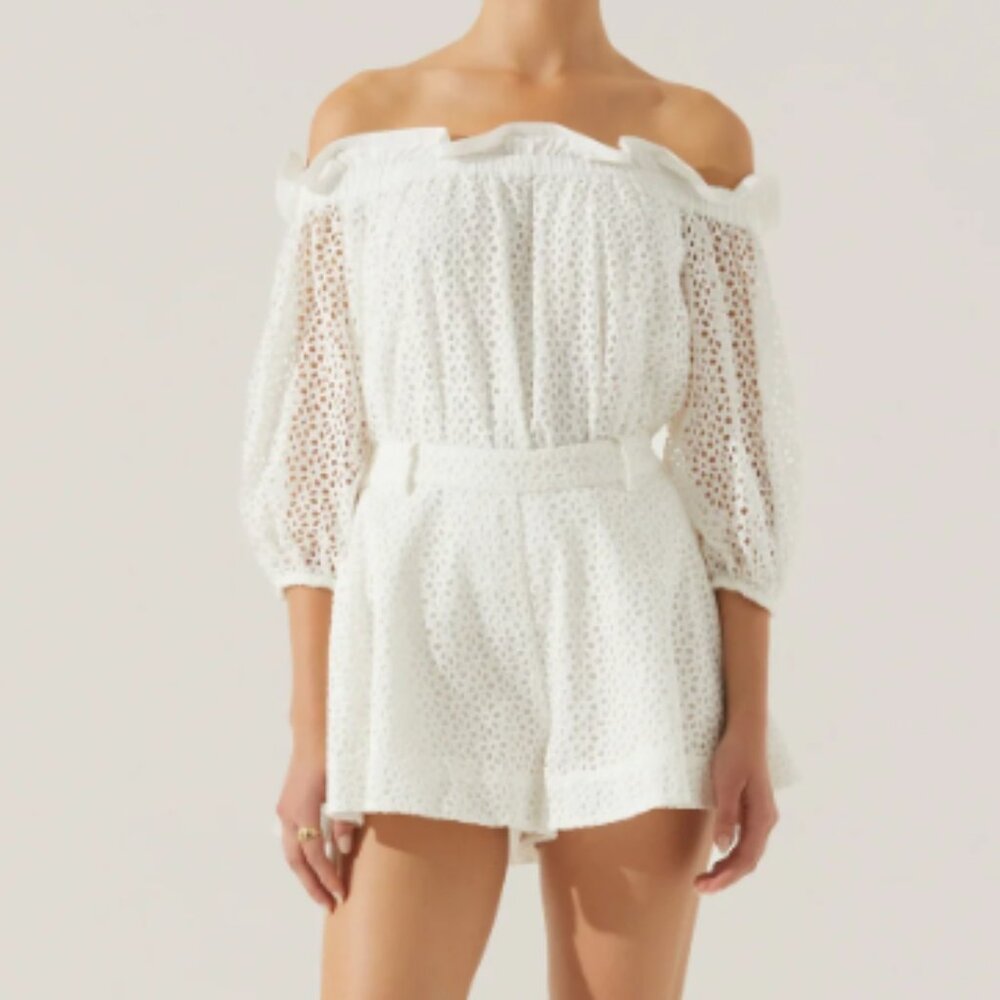 ASTR Brissa Eyelet Off the Shoulder Top and Short Set - Size L - Never worn